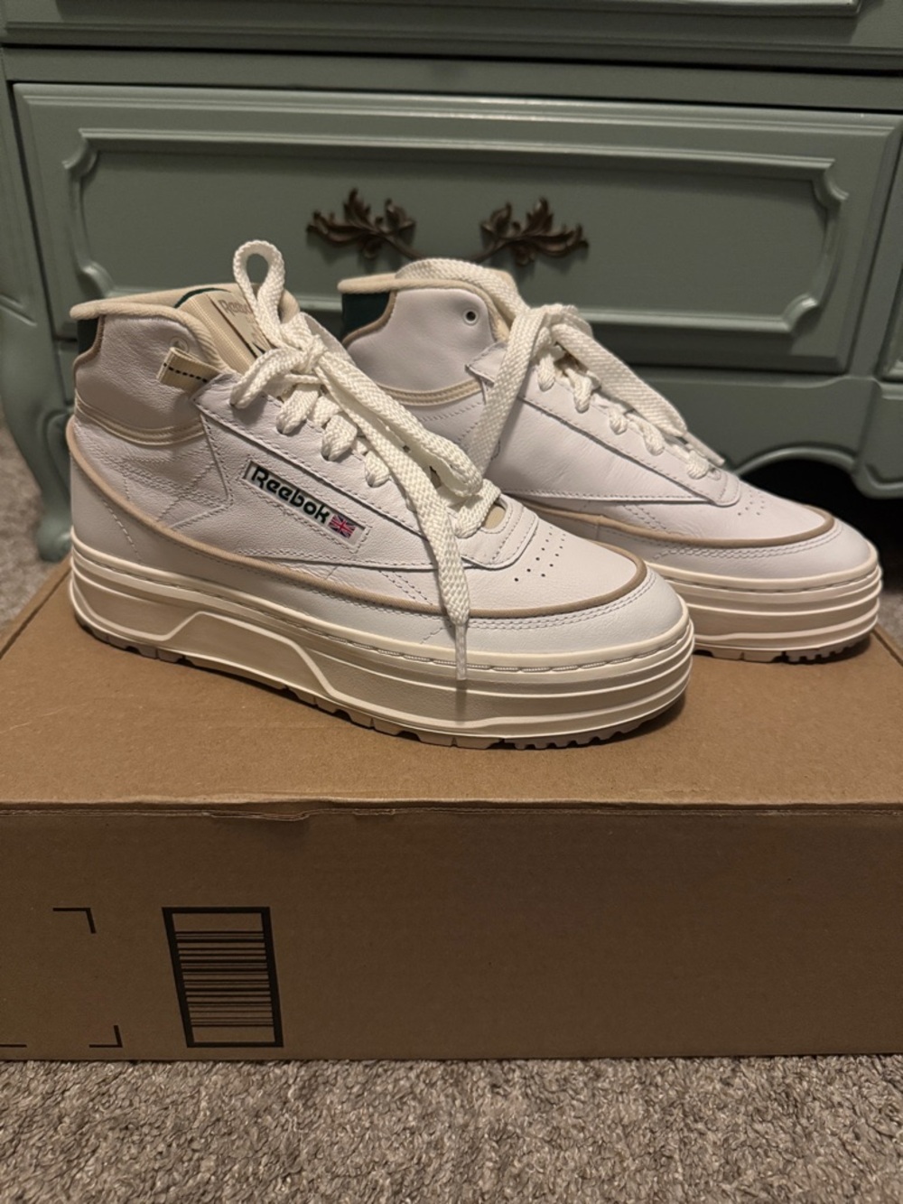 NWT Reebok Off-White Platform High-Top Sneakers